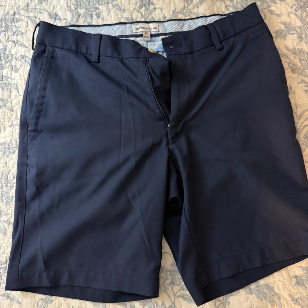 Peter Millar Men’s Golf Shorts. Size 30